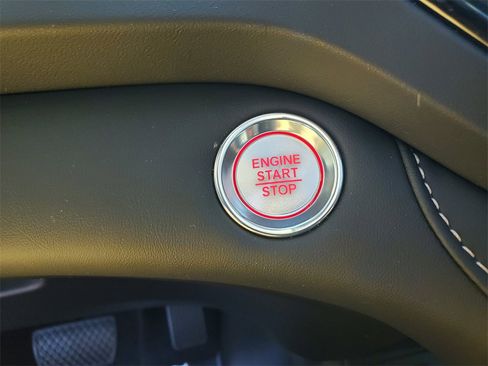 Used 2024 Acura RDX SH-AWD w/ Advance Package image 28