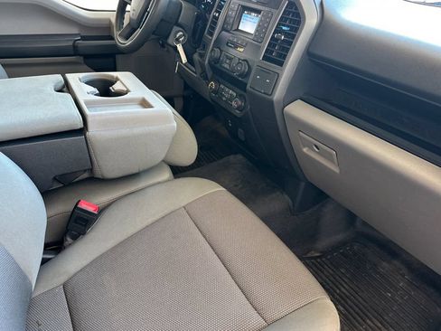 Used 2022 Ford F250 XL RWD image 12