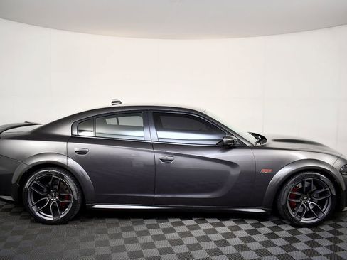 Used 2020 Dodge Charger Scat Pack image 7