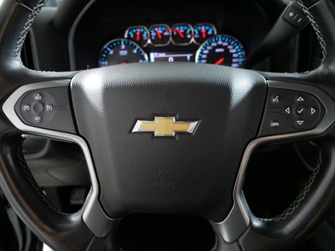 Used 2018 Chevrolet Silverado 1500 LT w/ All Star Edition image 25