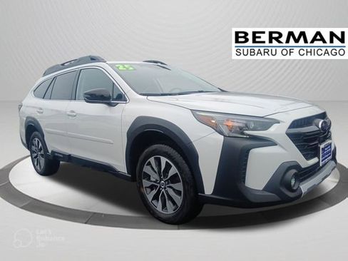 Used 2025 Subaru Outback Limited AWD/4WD image 1