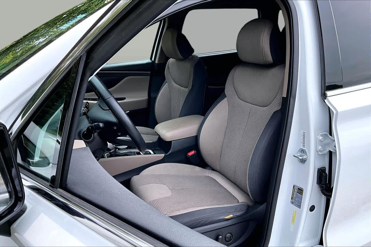 Used 2019 Hyundai Santa Fe SEL FWD image 7