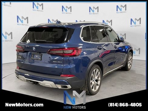 Used 2022 BMW X5 xDrive45e image 5