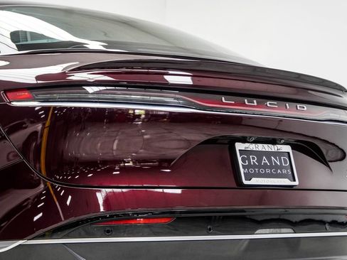 Used 2024 Lucid Air Touring AWD/4WD image 18