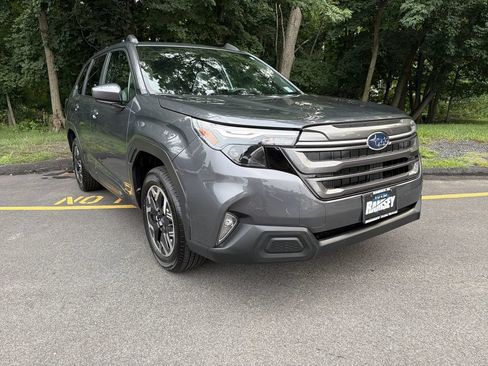 Certified 2026 Subaru Forester Premium AWD/4WD image 2
