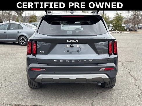 Used 2022 Kia Sorento X-Line EX image 3