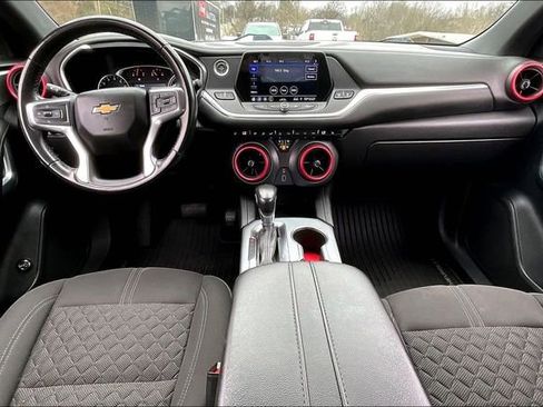 Used 2020 Chevrolet Blazer LT image 7
