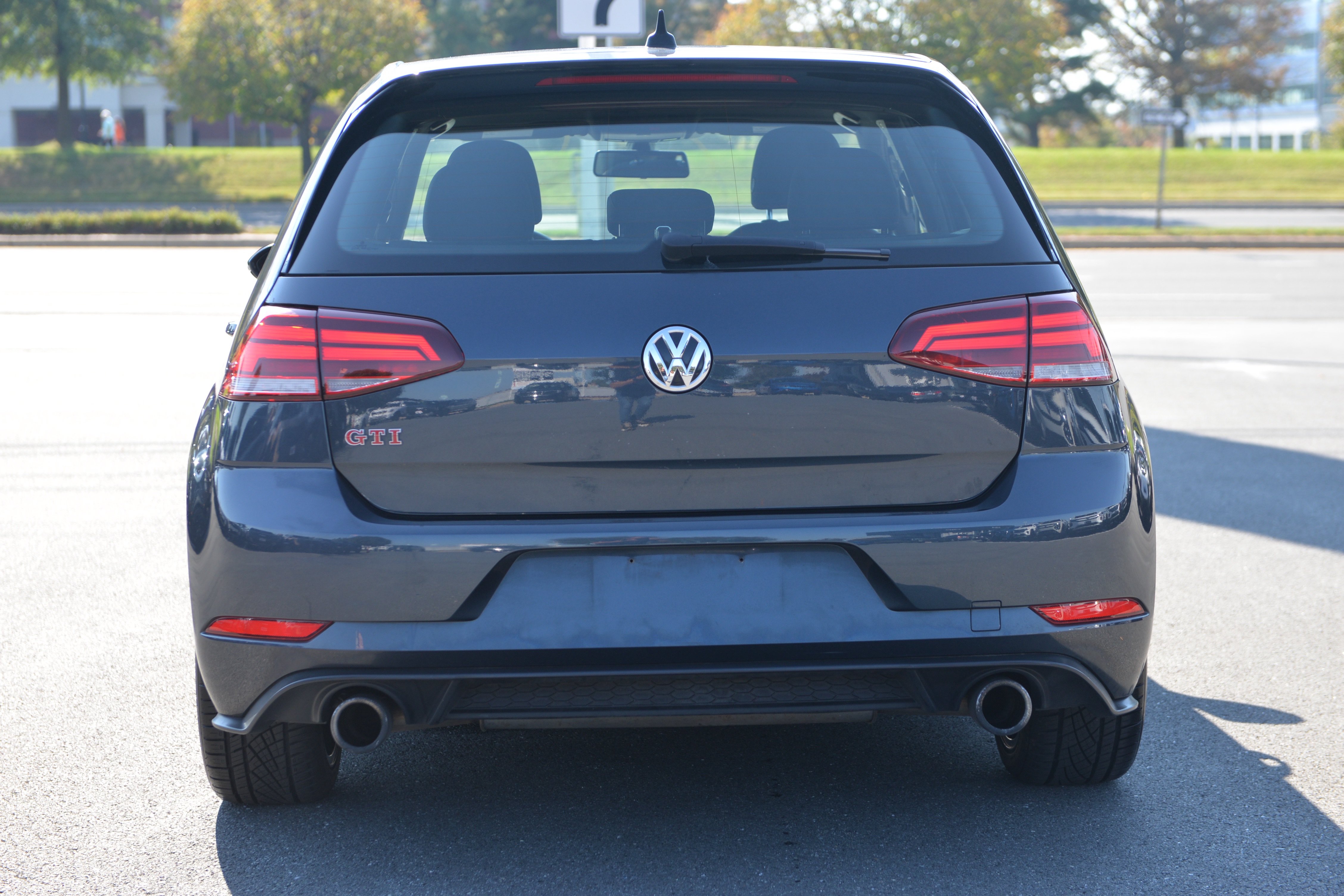 Used 2020 Volkswagen GTI S FWD image 4