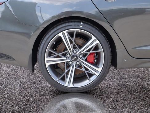 New 2025 Genesis G70 2.5T w/ Sport Prestige Package image 9