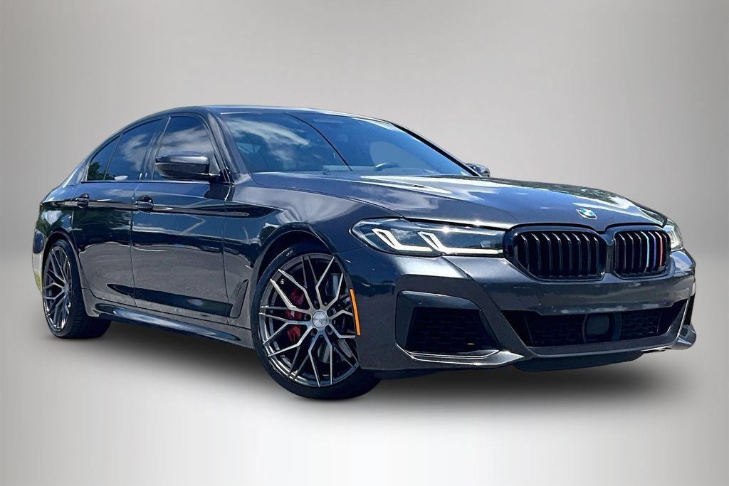 Used 2022 BMW M550i xDrive AWD/4WD image 1