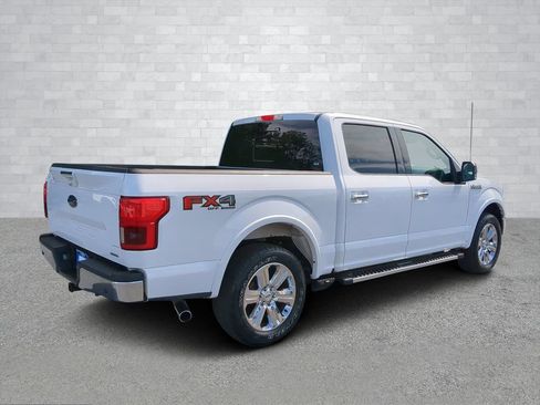 Used 2018 Ford F150 Lariat w/ Equipment Group 502A Luxury AWD/4WD image 3