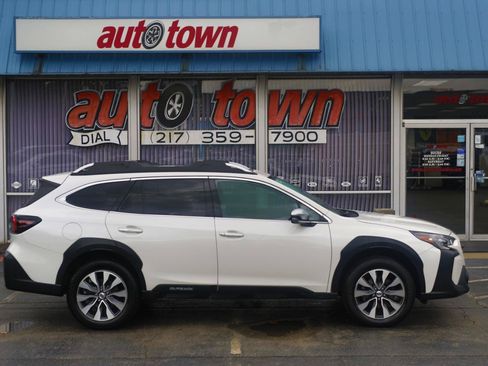 Used 2023 Subaru Outback Touring XT AWD/4WD image 19