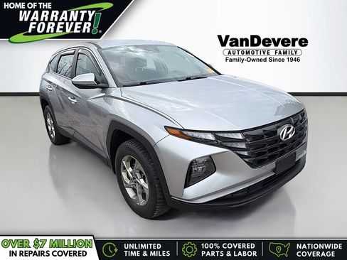 Used 2023 Hyundai Tucson SE AWD/4WD image 1