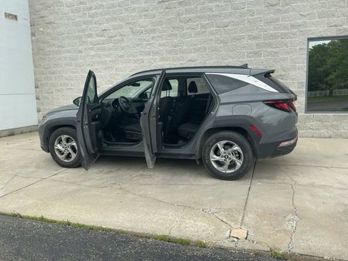 Certified 2024 Hyundai Tucson SEL FWD image 11