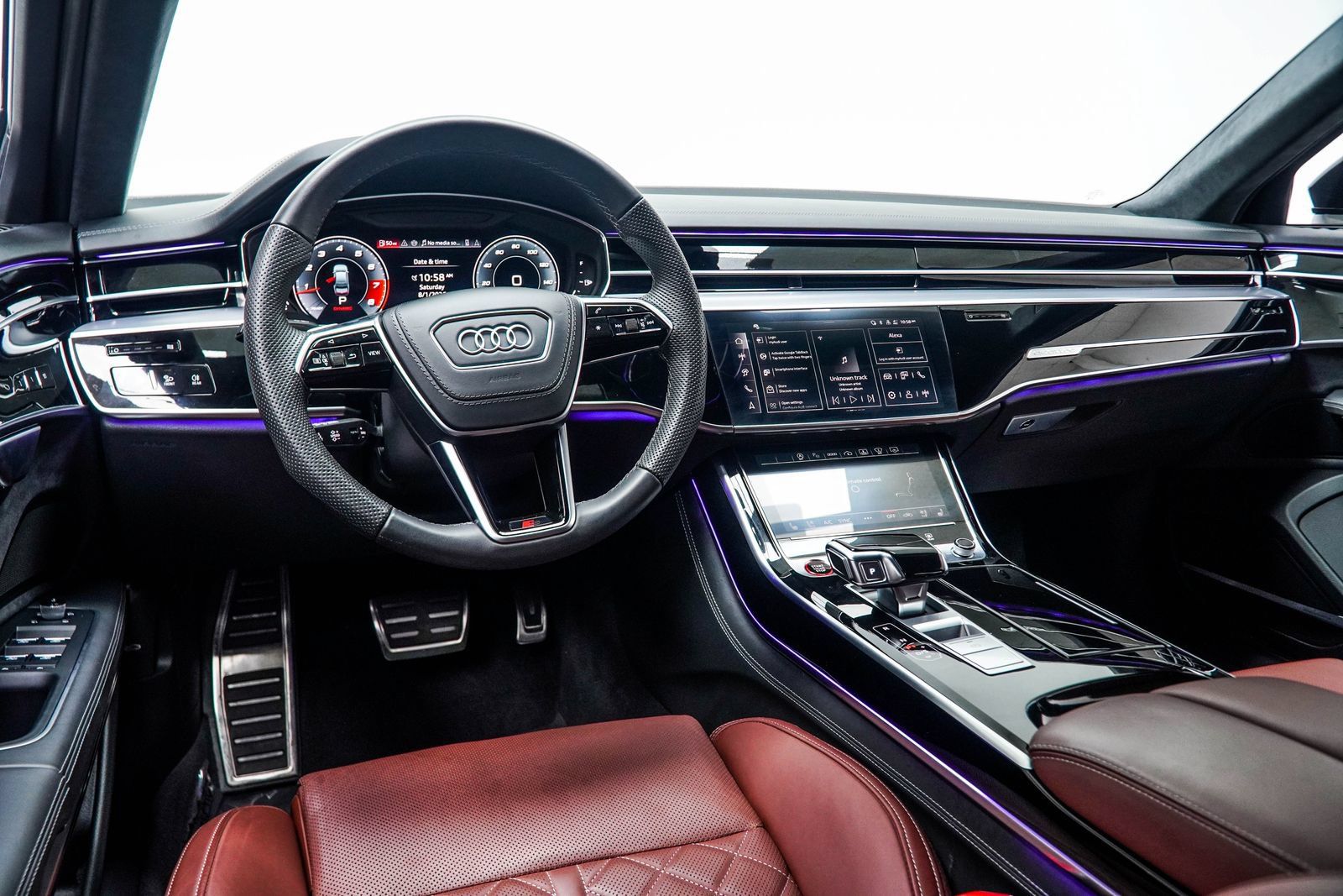 Used 2024 Audi S8 w/ S8 Comfort Plus Package AWD/4WD image 24