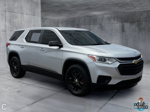 Used 2020 Chevrolet Traverse LS AWD/4WD image 8
