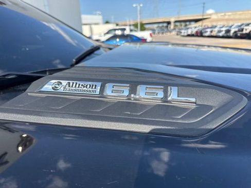 Used 2024 Chevrolet Silverado 2500 Custom w/ Custom Value Package AWD/4WD image 5