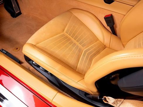 Used 2023 Chevrolet Corvette Stingray Premium Conv w/ Z51 Performance Package image 18