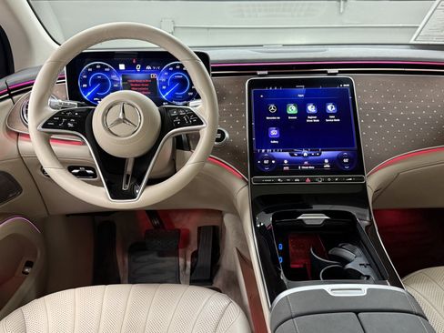 Used 2023 Mercedes-Benz EQS 450+ SUV image 37