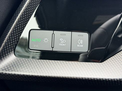 Used 2024 Audi RS 3 image 40