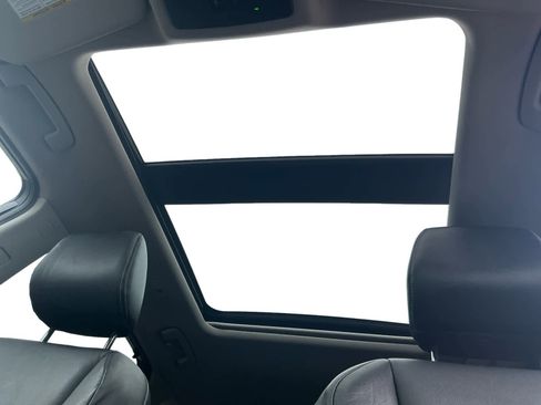 Used 2021 Nissan Rogue SL FWD image 20