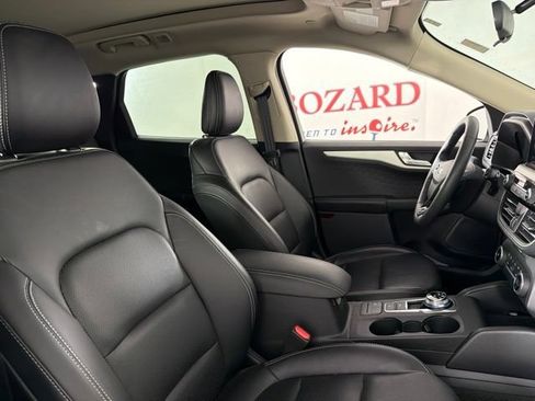 Used 2020 Ford Escape SE Sport FWD image 16