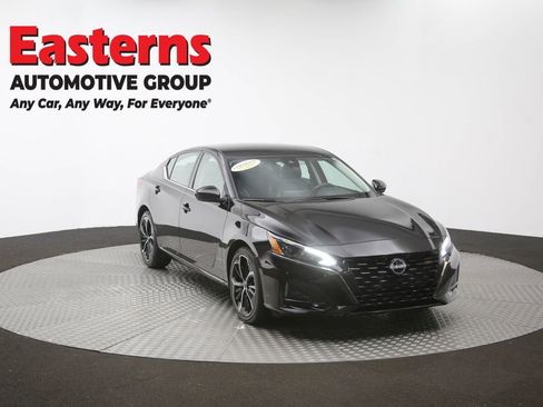 Used 2024 Nissan Altima 2.5 SR FWD image 50