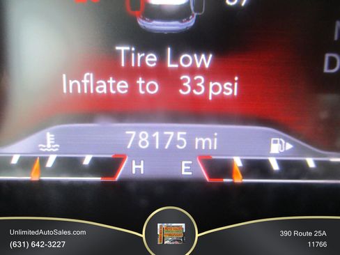 Used 2019 Jeep Cherokee Limited AWD/4WD image 17