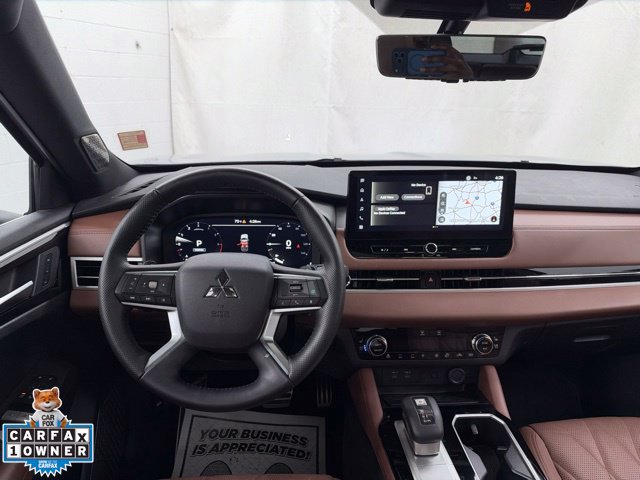 Used 2025 Mitsubishi Outlander SEL AWD/4WD image 12