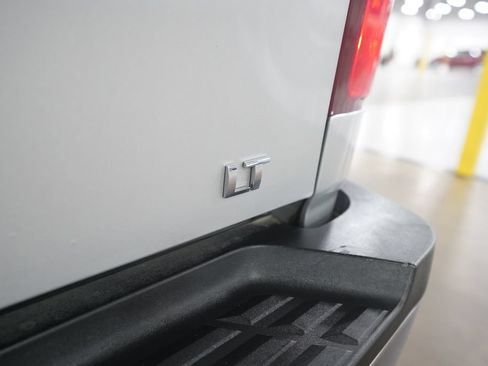 Used 2013 Chevrolet Silverado 2500 LT w/ Interior Plus Package AWD/4WD image 32