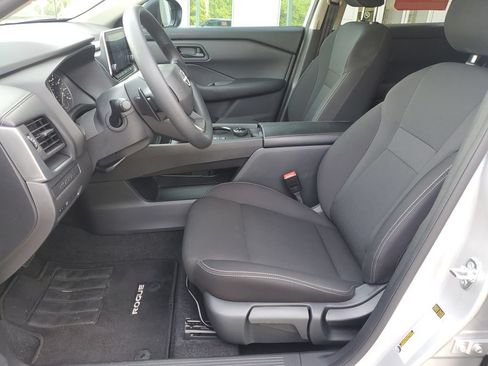 Certified 2025 Nissan Rogue S AWD/4WD image 21