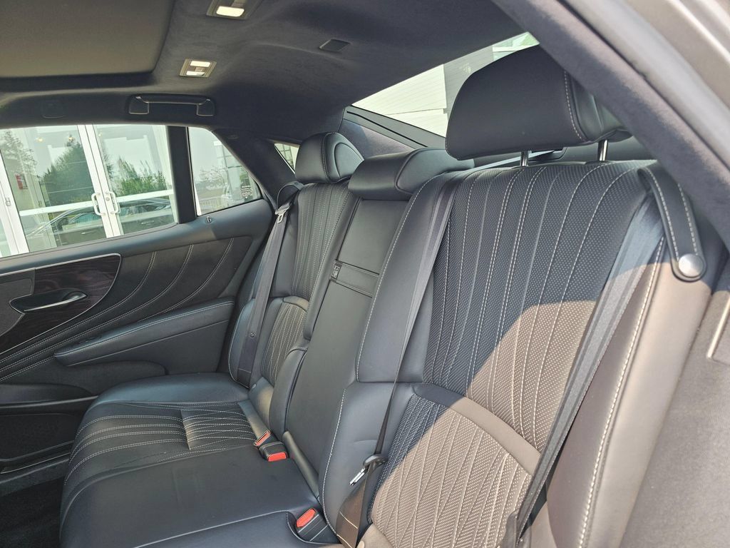 Used 2021 Lexus LS 500 AWD w/ Interior Upgrade Package image 21