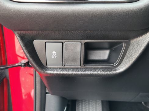 Certified 2026 Honda HR-V Sport image 24