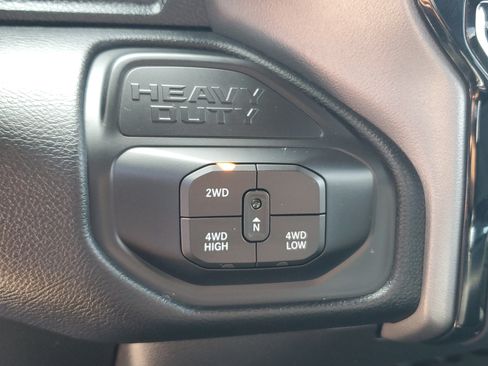 Used 2026 RAM 2500 Big Horn AWD/4WD image 18