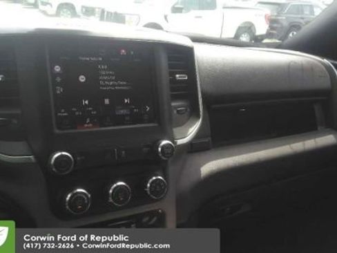 Used 2024 RAM 2500 Big Horn AWD/4WD image 15
