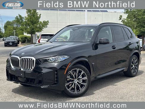 Used 2024 BMW X5 xDrive40i w/ M Sport Package AWD/4WD image 1