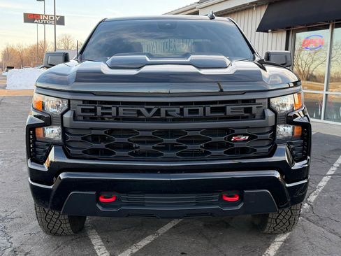 Used 2024 Chevrolet Silverado 1500 Custom Trail Boss AWD/4WD image 11