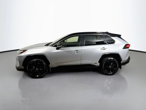 Certified 2025 Toyota RAV4 XSE w/ Advanced Technology Package AWD/4WD image 4