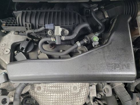 Used 2015 Nissan Rogue S image 30