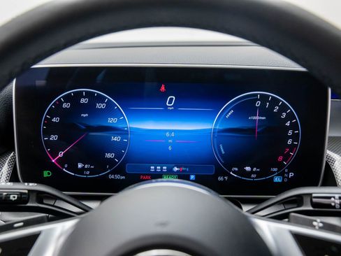 New 2025 Mercedes-Benz GLC 350e 4MATIC image 21