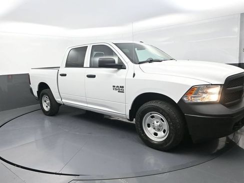 Used 2019 RAM 1500 Tradesman w/ Popular Equipment Group AWD/4WD image 10