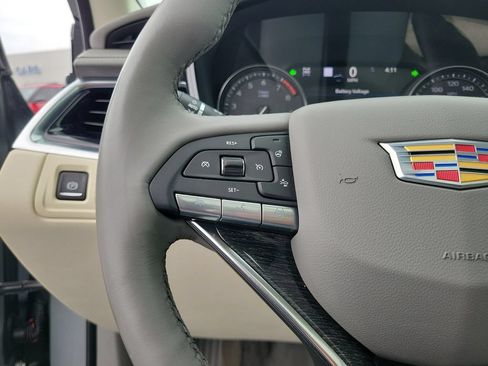 Used 2024 Cadillac XT6 Premium Luxury w/ Technology Package AWD/4WD image 24