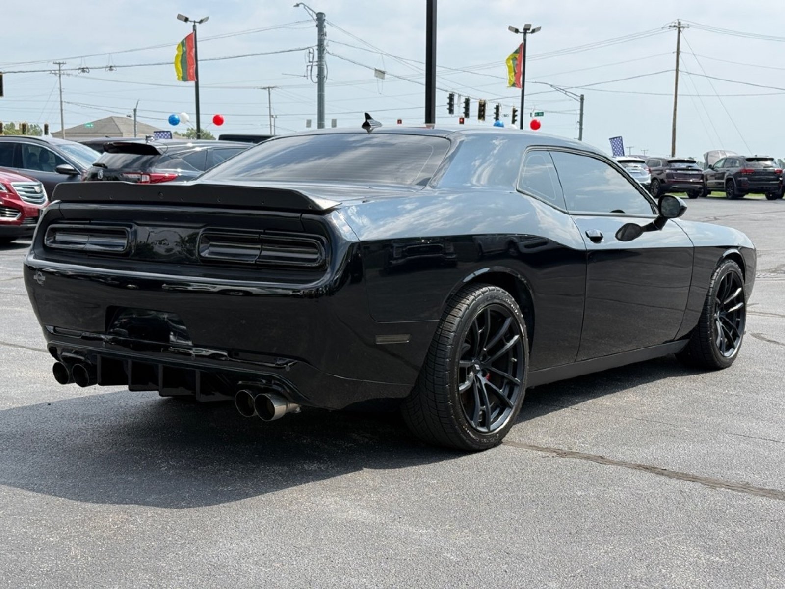 Used 2023 Dodge Challenger R/T RWD image 8