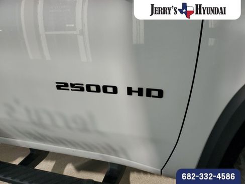 Used 2021 Chevrolet Silverado 2500 LTZ w/ LTZ Plus Package image 6