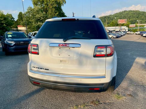 Used 2017 GMC Acadia Limited SLT FWD image 5