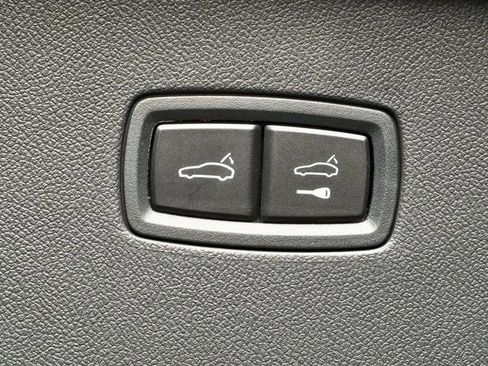 New 2026 Porsche Cayenne S image 32