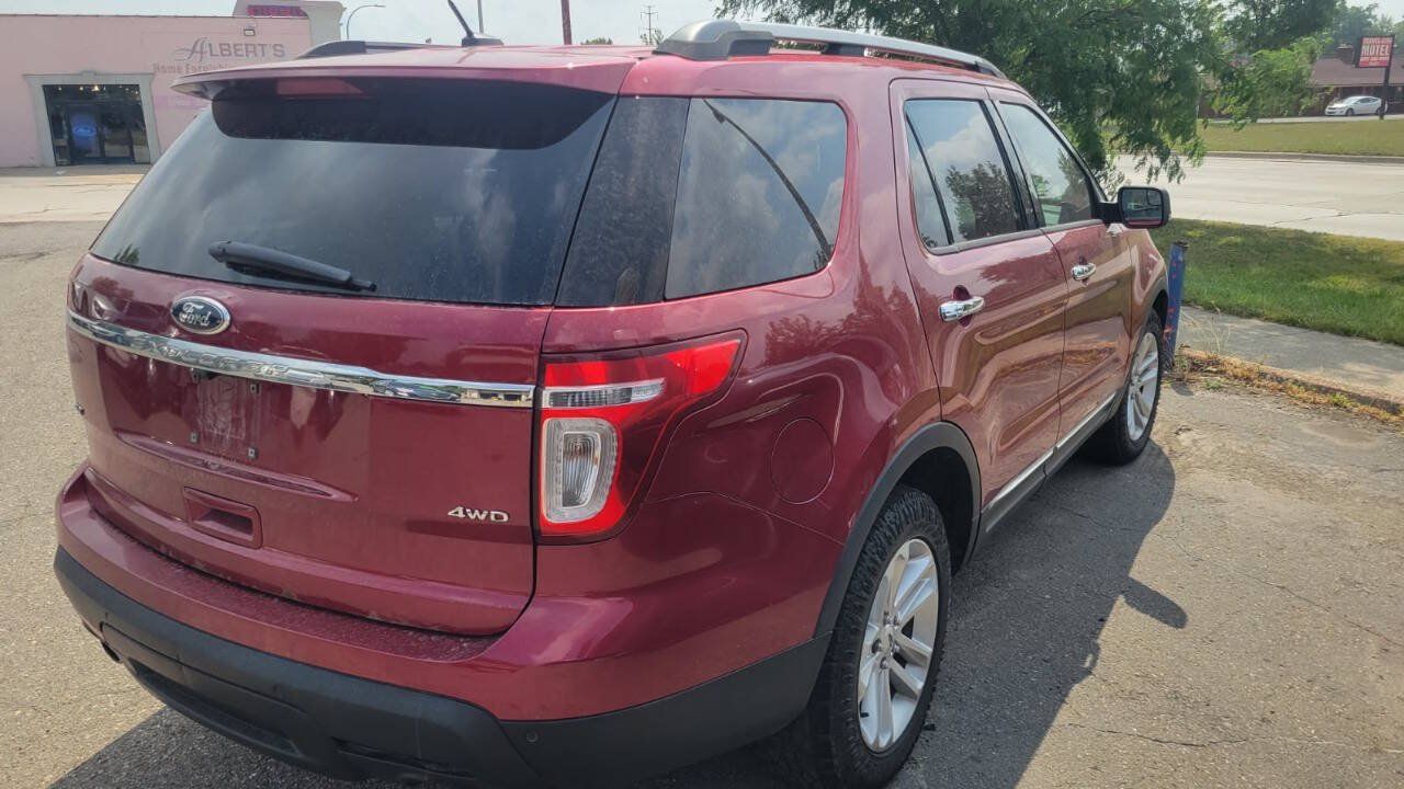 Used 2013 Ford Explorer XLT AWD/4WD image 4