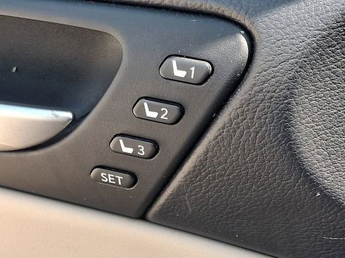 Used 2019 Lexus IS 300 AWD w/ Navigation Package image 31