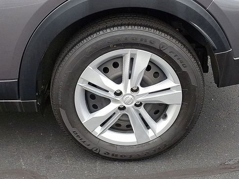 Used 2024 Nissan Kicks S image 27