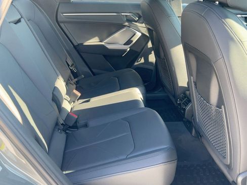 New 2025 Audi Q3 2.0T Premium image 27